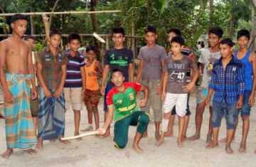 হারিয়ে যাচ্ছে গ্রামীণ খেলা
